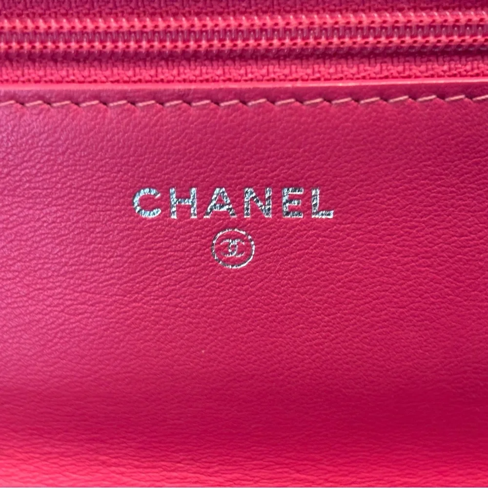 CHANEL Patent Calfskin Quilted Wallet On Chain WOC Strawberry Pink 🍓 - Picture 11 of 16